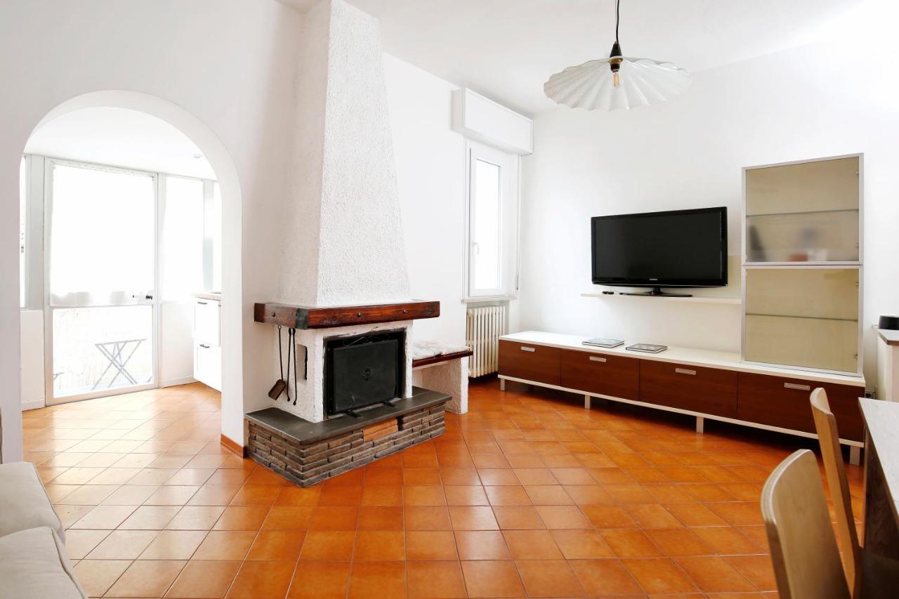 Appartamenti Diffusi Di Villa Fiorita Con Accesso Alle Piscine Della Struttura Principale Cattolica Dış mekan fotoğraf