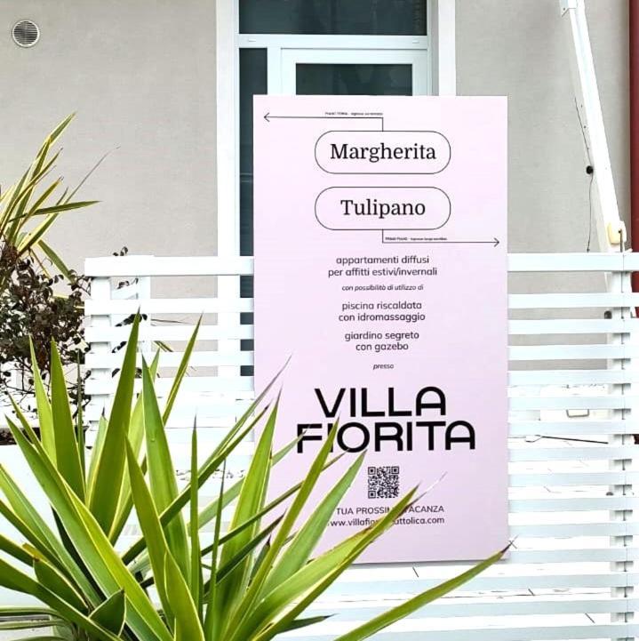 Appartamenti Diffusi Di Villa Fiorita Con Accesso Alle Piscine Della Struttura Principale Cattolica Dış mekan fotoğraf