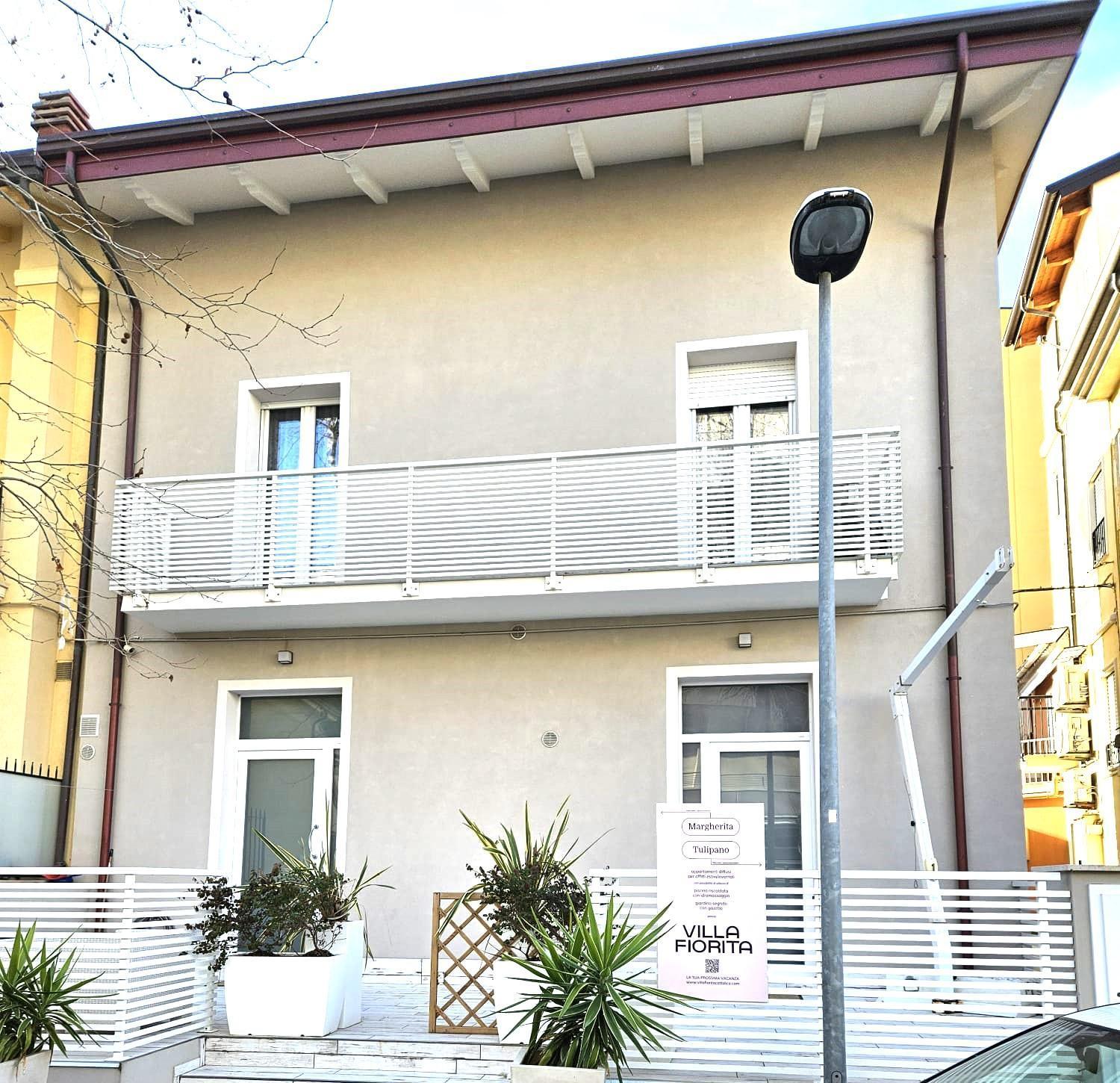 Appartamenti Diffusi Di Villa Fiorita Con Accesso Alle Piscine Della Struttura Principale Cattolica Dış mekan fotoğraf